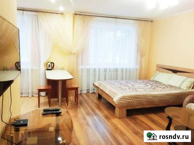 1-комнатная квартира, 32 м², 1/5 эт. в аренду посуточно в Барнауле Барнаул - изображение 1