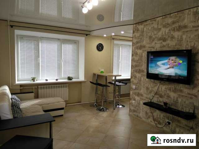 1-комнатная квартира, 33 м², 1/4 эт. в аренду посуточно в Сызрани Сызрань - изображение 1