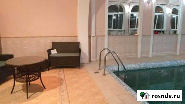 Дом 1000 м² на участке 7 сот. в аренду посуточно в Краснодаре Краснодар - изображение 1