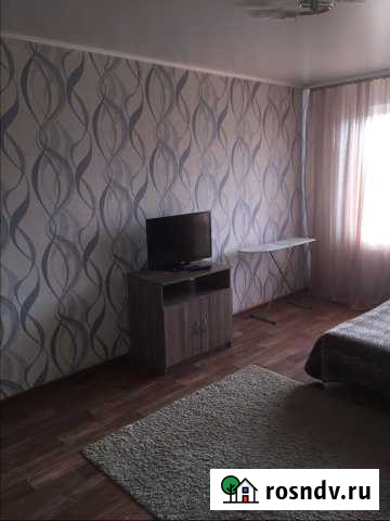 1-комнатная квартира, 37 м², 4/9 эт. в аренду посуточно в Омске Омск - изображение 1