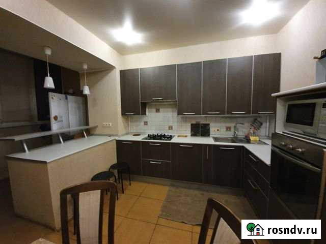 2-комнатная квартира, 65 м², 2/5 эт. в аренду на длительный срок в Череповце Череповец - изображение 1