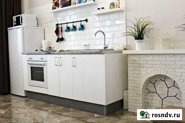 1-комнатная квартира, 40 м², 14/22 эт. в аренду посуточно в Кирове Киров - изображение 1