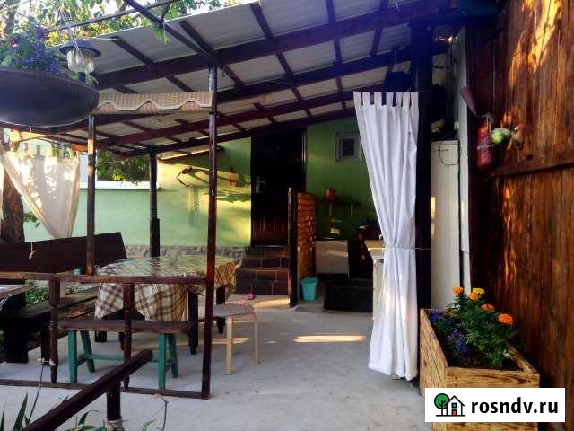 Дача 30 м² на участке 6 сот. в аренду посуточно в Севастополе Севастополь - изображение 1