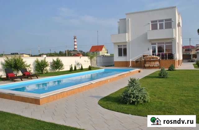 Дом 370 м² на участке 15 сот. в аренду посуточно в Евпатории Евпатория - изображение 1