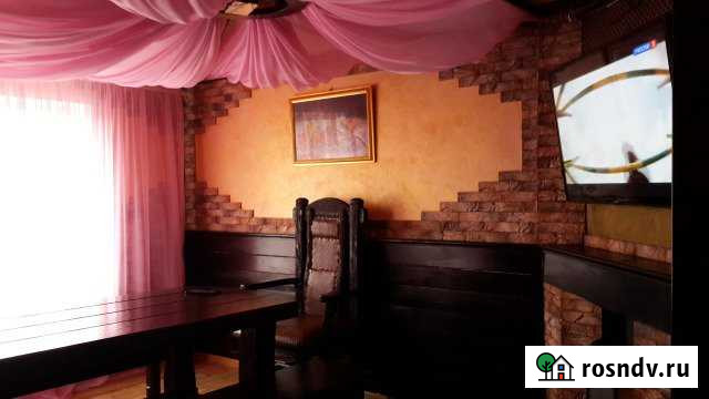 Коттедж 250 м² на участке 15 сот. в аренду посуточно в Красноярске Красноярск - изображение 1