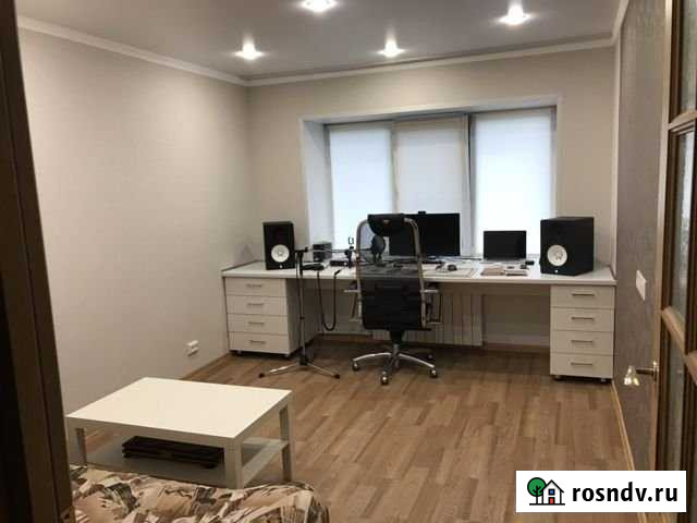 3-комнатная квартира, 59 м², 1/5 эт. на продажу в Рубцовске Рубцовск - изображение 1