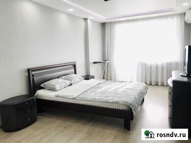 1-комнатная квартира, 43 м², 9/15 эт. в аренду посуточно в Хабаровске Хабаровск - изображение 1