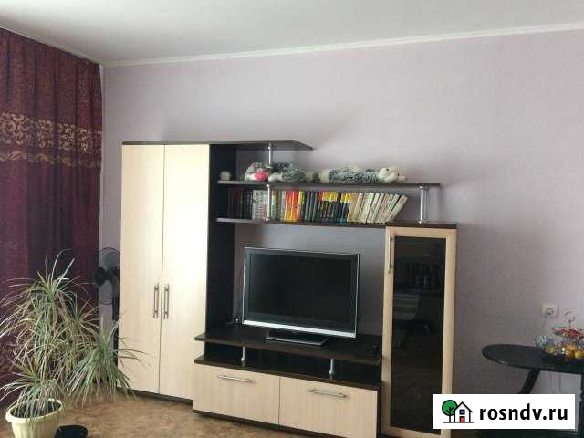 2-комнатная квартира, 54 м², 1/10 эт. в аренду посуточно в Красноярске Красноярск - изображение 1