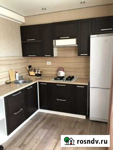 1-комнатная квартира, 50 м², 1/10 эт. в аренду посуточно в Белгороде Белгород - изображение 1