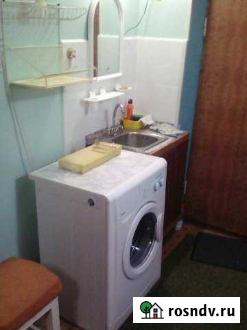 Комната 13 м² в 4-ком. кв., 1/5 эт. на продажу в Барнауле Барнаул - изображение 1