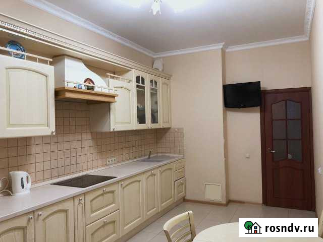 2-комнатная квартира, 80 м², 6/9 эт. в аренду на длительный срок в Томске Томск - изображение 1