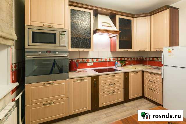 2-комнатная квартира, 60 м², 9/10 эт. в аренду посуточно в Красноярске Красноярск - изображение 1