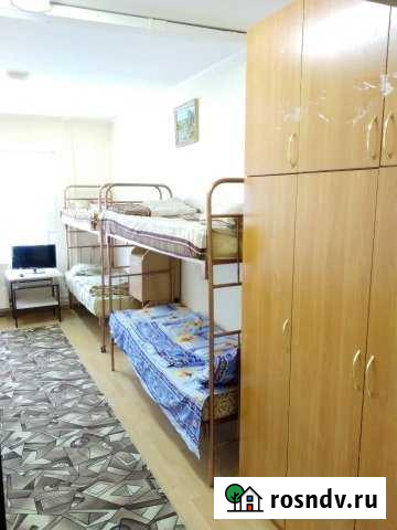 Комната 20 м² в > 9-ком. кв., 2/3 эт. в аренду на длительный срок в Новосибирске Новосибирск - изображение 1