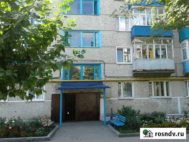 3-комнатная квартира, 60 м², 3/5 эт. на продажу в Кузнецке Кузнецк - изображение 1