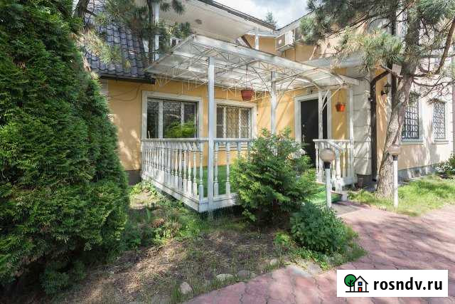 Дом 258 м² на участке 12 сот. на продажу в Малаховке Малаховка - изображение 1