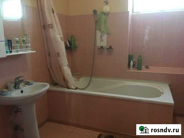 Комната 20 м² в 2-ком. кв., 2/5 эт. в аренду на длительный срок в Симферополе Симферополь - изображение 1