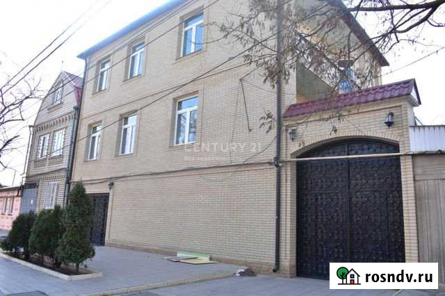 Дом 460 м² на участке 336 сот. в аренду на длительный срок в Махачкале Махачкала - изображение 1