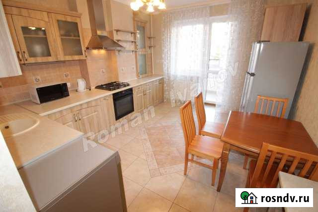 2-комнатная квартира, 82 м², 3/10 эт. в аренду на длительный срок в Калининграде Калининград - изображение 1