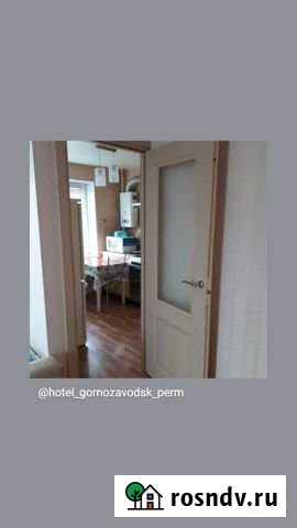 1-комнатная квартира, 30 м², 2/5 эт. в аренду посуточно в Горнозаводске Пермского края Горнозаводск - изображение 1