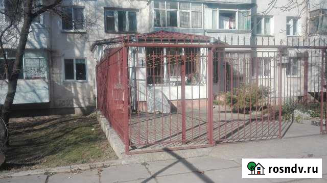 3-комнатная квартира, 93 м², 1/5 эт. на продажу в Симферополе Симферополь - изображение 1