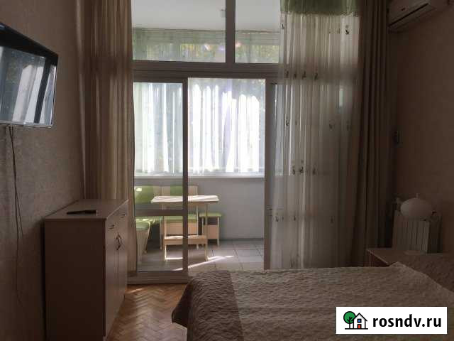 1-комнатная квартира, 21 м², 2/8 эт. в аренду на длительный срок в Сочи Сочи - изображение 1