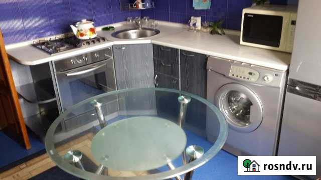 1-комнатная квартира, 30 м², 7/9 эт. в аренду посуточно в Волжском Волгоградской области Волжский - изображение 1