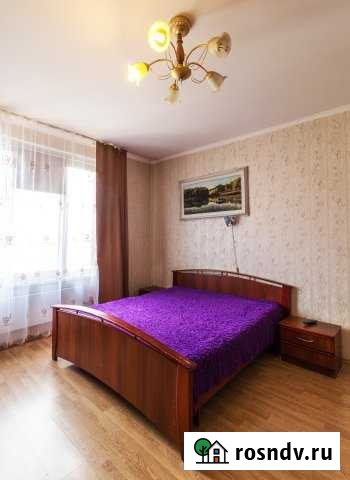 1-комнатная квартира, 45 м², 8/10 эт. в аренду посуточно в Омске Омск - изображение 1