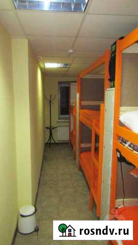 Комната 12 м² в 4-ком. кв., 1/5 эт. в аренду посуточно в Санкт-Петербурге Санкт-Петербург - изображение 1