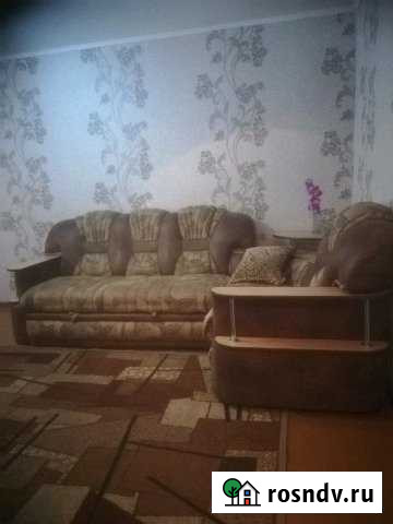 2-комнатная квартира, 48 м², 1/5 эт. в аренду посуточно в Куйбышеве Куйбышев - изображение 1