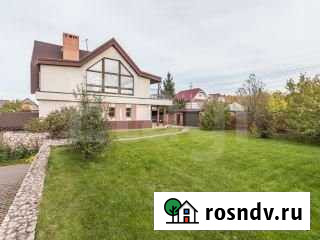 Коттедж 440 м² на участке 15 сот. в аренду на длительный срок в Новосибирске Новосибирск - изображение 1