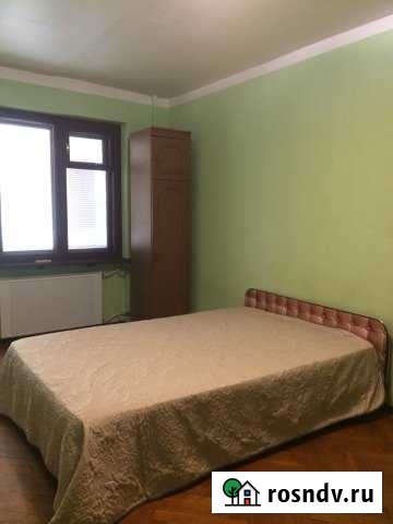 1-комнатная квартира, 35 м², 2/5 эт. в аренду посуточно в Ялте Ялта - изображение 1