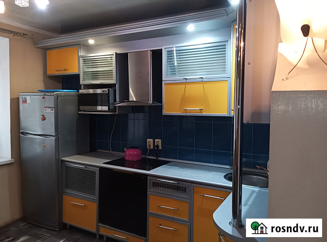 3-комнатная квартира, 72 м², 1/14 эт. в аренду посуточно в Таганроге Таганрог - изображение 1