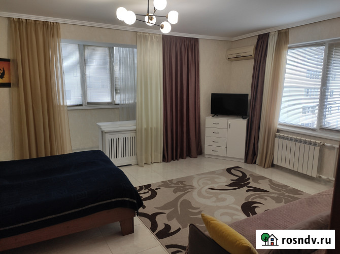 1-комнатная квартира, 45 м², 7/9 эт. в аренду посуточно в Севастополе Севастополь - изображение 2