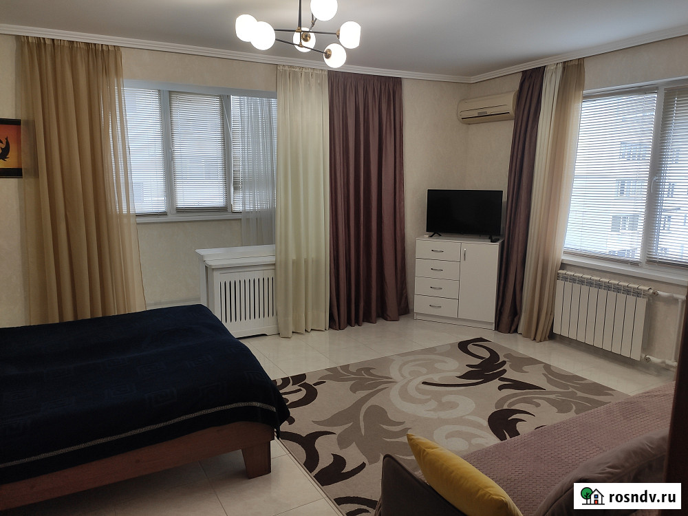 1-комнатная квартира, 45 м², 7/9 эт. в аренду посуточно в Севастополе Севастополь - изображение 2