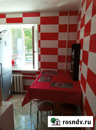1-комнатная квартира, 30 м², 2/5 эт. в аренду посуточно в Таганроге Таганрог - изображение 1