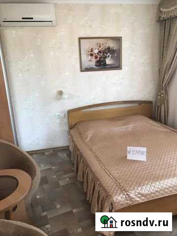 Коттедж 25 м² на участке 5 сот. в аренду посуточно в Алуште Алушта - изображение 1