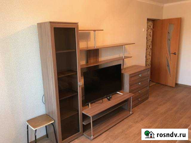 2-комнатная квартира, 47 м², 2/5 эт. в аренду на длительный срок во Владивостоке Владивосток - изображение 1