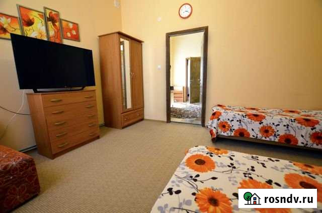 Дом 50 м² на участке 3 сот. в аренду посуточно в Судаке Судак - изображение 1