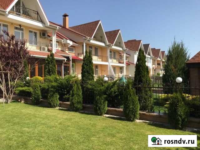 Таунхаус 341.7 м² на участке 3 сот. на продажу в Симферополе Симферополь - изображение 1