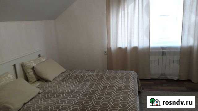 2-комнатная квартира, 55 м², 2/2 эт. в аренду посуточно в Россоши Россошь - изображение 1