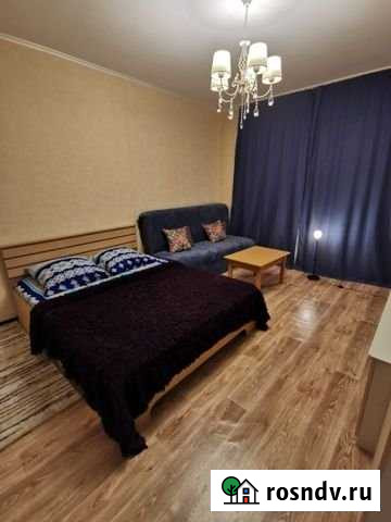 1-комнатная квартира, 47 м², 1/17 эт. в аренду посуточно в Сургуте Ханты-Мансийского АО Сургут - изображение 1