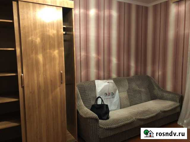 Комната 16 м² в 1-ком. кв., 2/5 эт. в аренду на длительный срок в Астрахани Астрахань - изображение 1