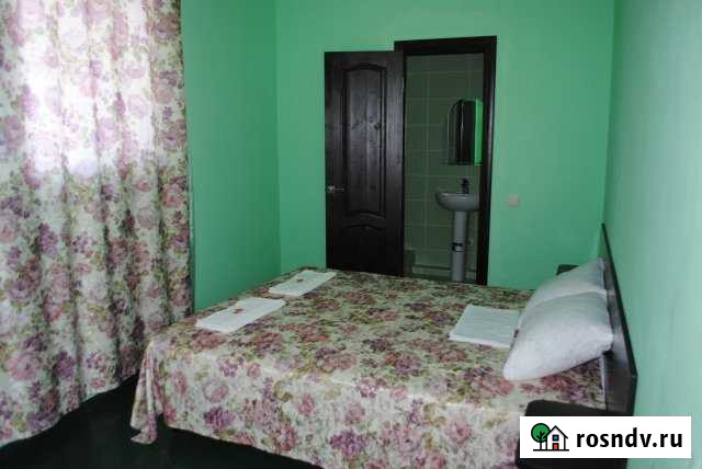 Комната 18 м² в 1-ком. кв., 2/3 эт. в аренду посуточно в Кабардинке Кабардинка - изображение 1