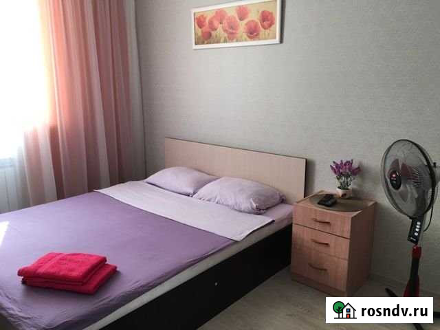 1-комнатная квартира, 40 м², 3/10 эт. в аренду посуточно в Ставрополе Ставрополь - изображение 1