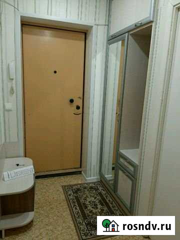 1-комнатная квартира, 33 м², 3/5 эт. в аренду посуточно в Шексне Шексна - изображение 1