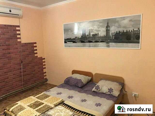 Комната 16 м² в 3-ком. кв., 1/4 эт. в аренду посуточно в Судаке Судак - изображение 1