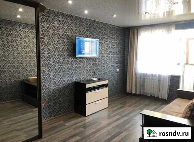 1-комнатная квартира, 30 м², 3/5 эт. в аренду на длительный срок во Владивостоке Владивосток - изображение 1