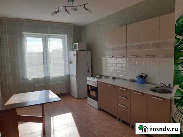 2-комнатная квартира, 53 м², 3/4 эт. в аренду на длительный срок в Омске Омск - изображение 1