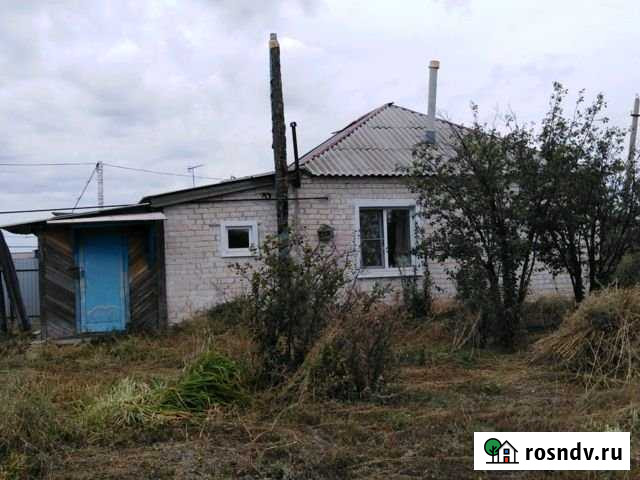 Дом 46 м² на участке 10 сот. на продажу в Пестравке Пестравка - изображение 1