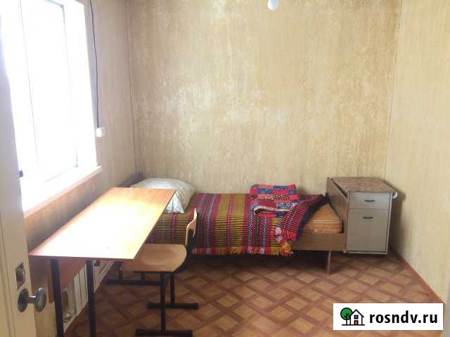 Комната 10 м² в 4-ком. кв., 2/2 эт. в аренду на длительный срок в Воронеже Воронеж - изображение 1